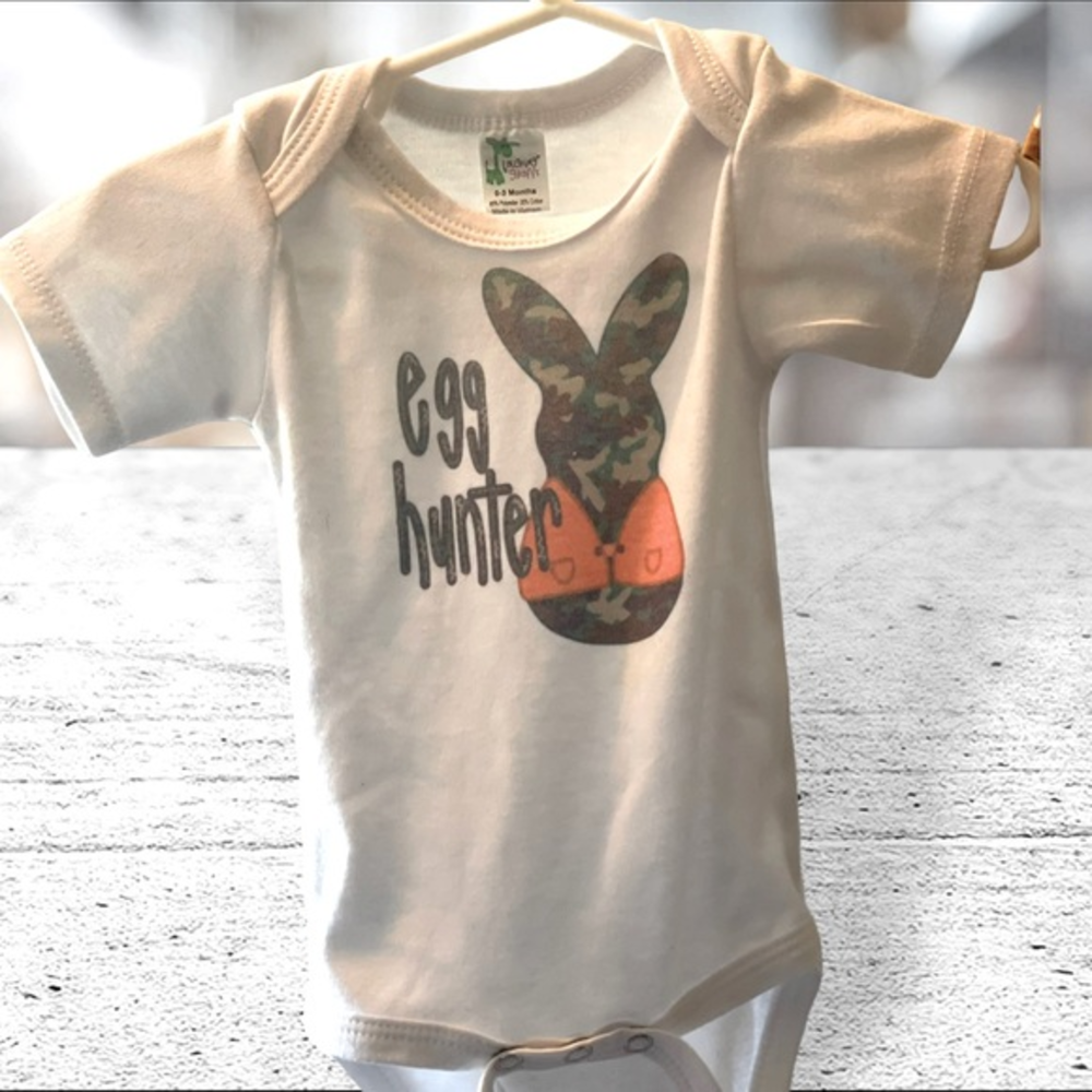 0-3‎ months Easter “Egg Hunter” onesie